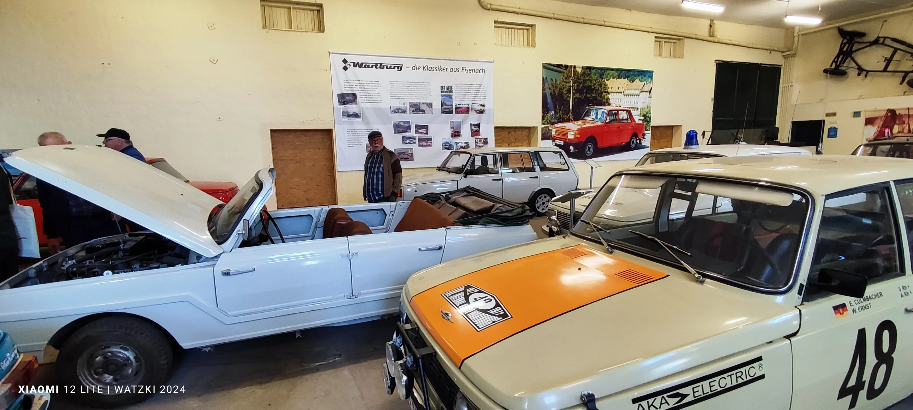 ./HeimatJubi/14_Heimatverein Vippachedelhausen im Klosmuseum_Fahrzeuge 2025_ergebnis.webp